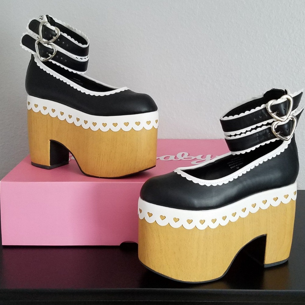 Sugarbaby / Sugarthrillz , Maggie Platforms